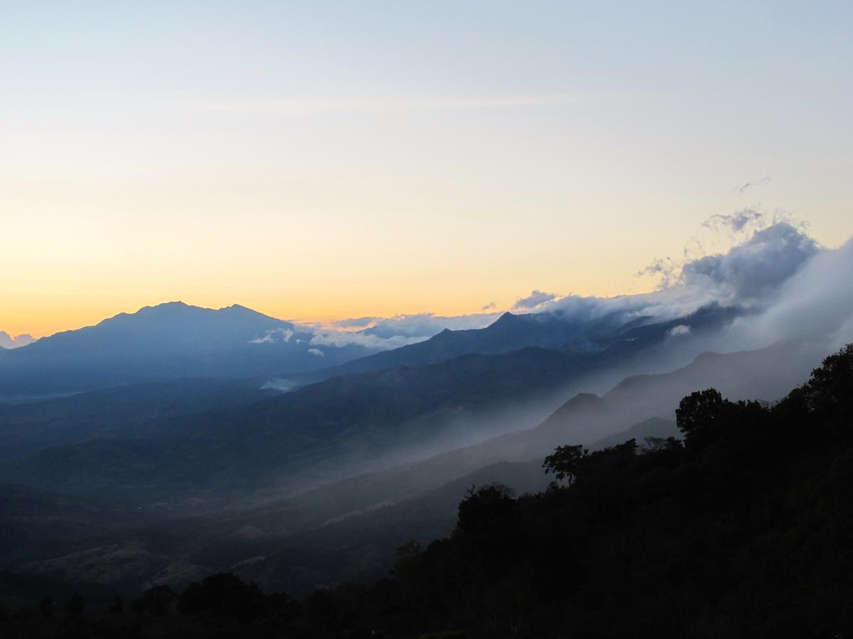 Valle HornitoEl Refugio La Brisa Del Diablo住宿加早餐旅馆 外观 照片